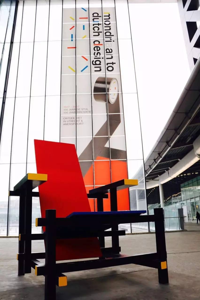 坐火车游欧洲视频,坐着火车游英国