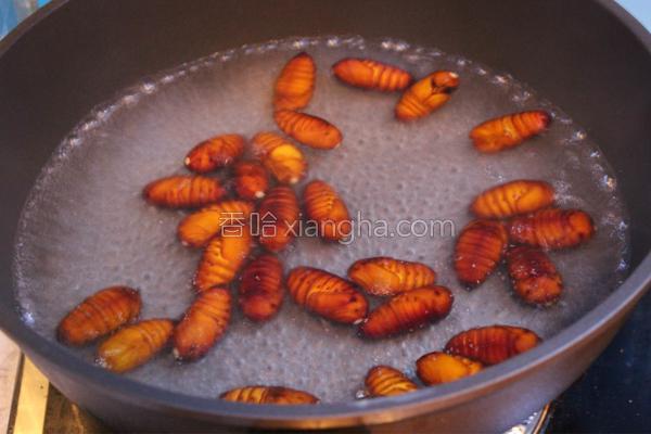 干煸蚕蛹的教程视频,干煸蚕蛹老东北