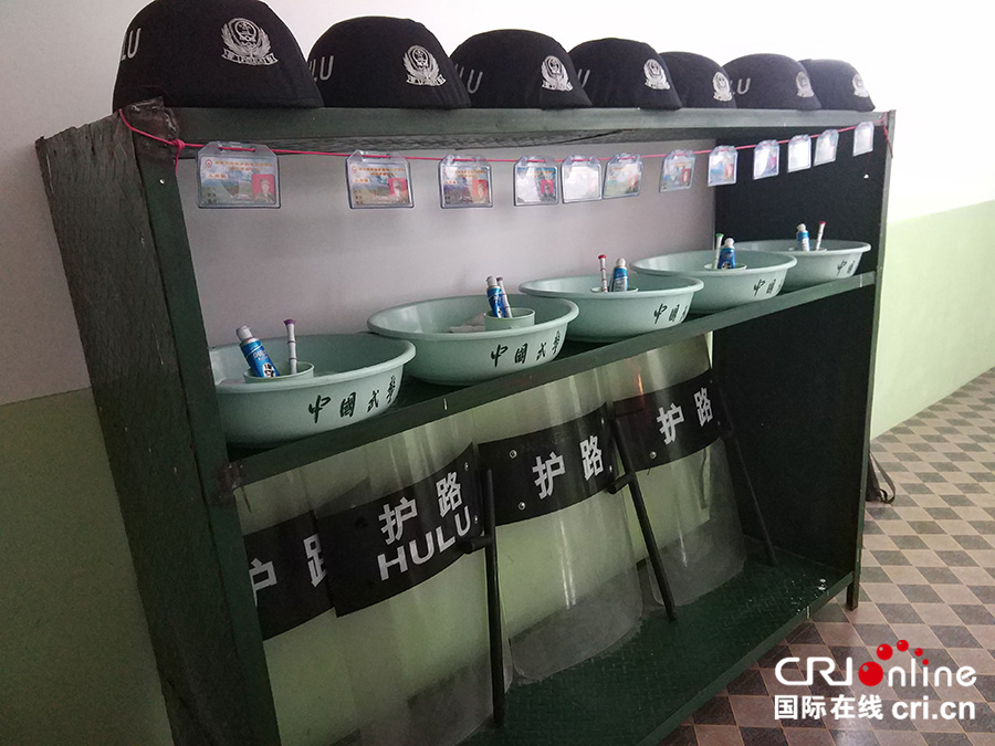 唐古拉山口卫士,唐古拉山口的天路卫士