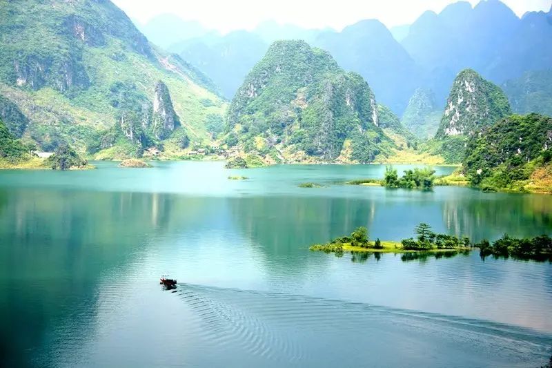 广西山清水秀风景视频,广西山清水秀的县