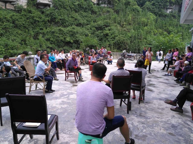 对人民群众许下的铮铮誓言,用行动兑现承诺