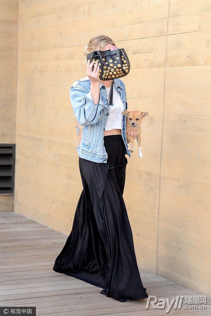 躲镜头迪丽热巴,躲镜头挑战综艺