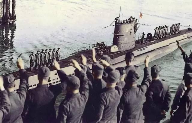 中国军兵的伙食,现在中国潜艇官兵每天的伙食标准