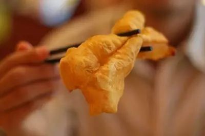 油条里查出过量明矾、廉价“猪皮油”流入嵌糕摊？还能不能愉快地吃顿早餐了？