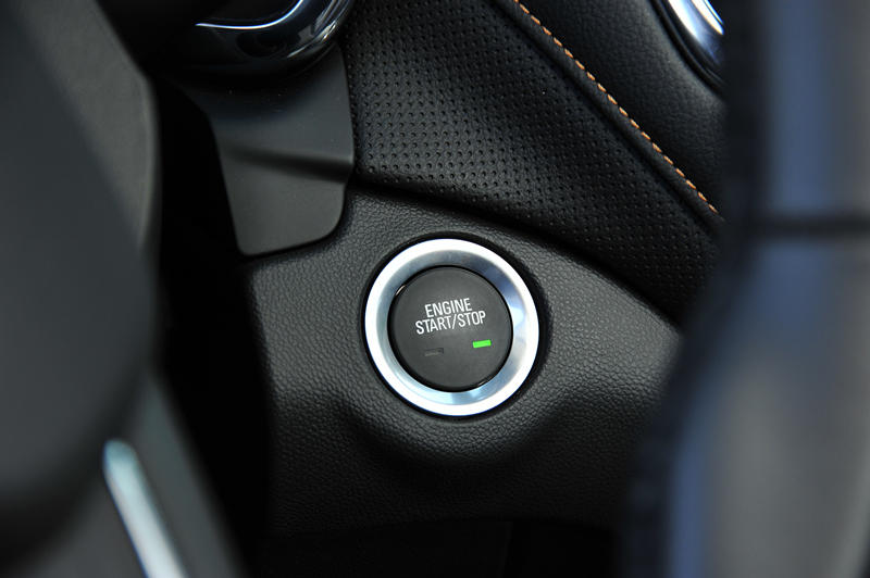 科雷傲和探界者哪个好,科雷傲和探界者