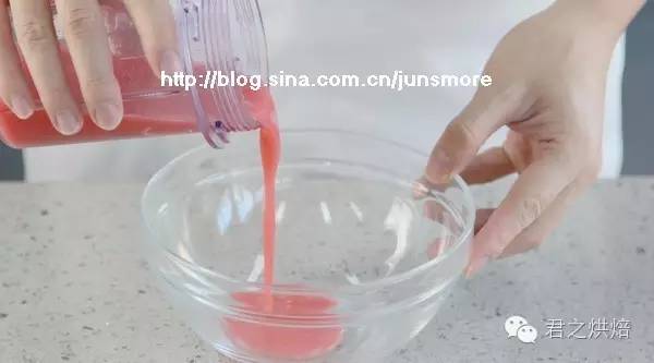 极简单的牛奶布丁,香浓嫩滑好美味!