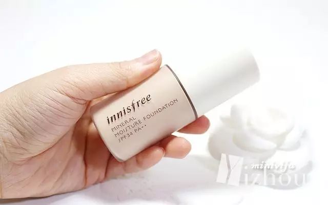 适合夜场上班的粉底液,月入十万化妆师推荐的粉底液