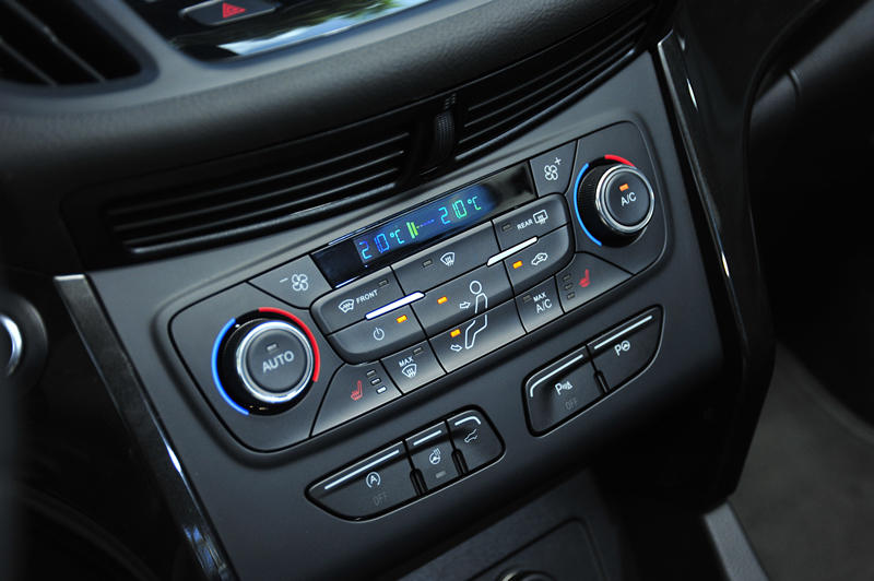 探界者科雷傲对比,科雷傲和翼虎对比