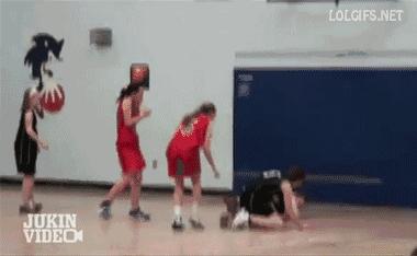 「笑多会怀孕」——一不小心滑了……