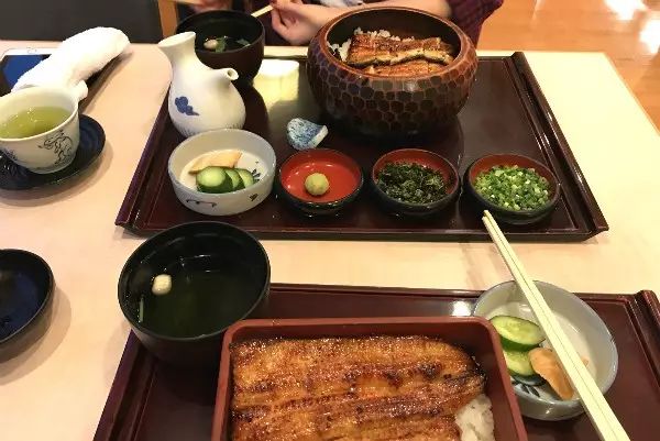 说好的逛吃逛吃，但我真的走不动了