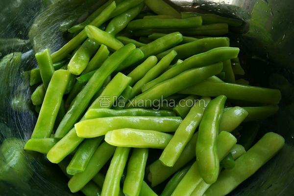 炒豆角怎么才能入味,炒豆角不容易烂熟