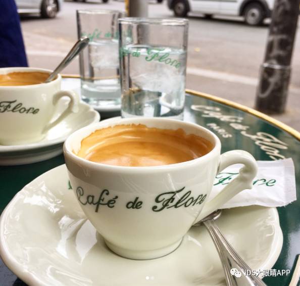 赵丽颖18巴黎时装周,赵丽颖咖啡馆