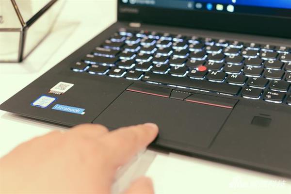 thinkpad老款开箱测评,2017thinkpad全新家族g系列