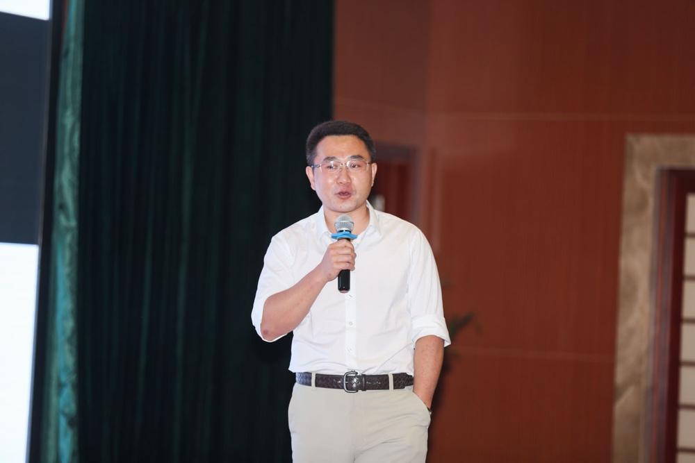 数据驱动投资2小时百位投资人见证铅笔道DATA的未来