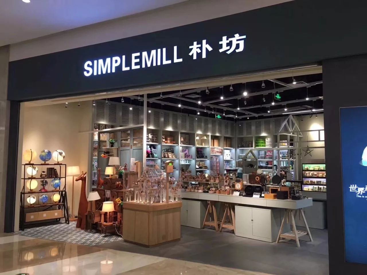 adidas爆款直降百款全场5-6.9折,5折起adidas年中狂欢劲爆低价