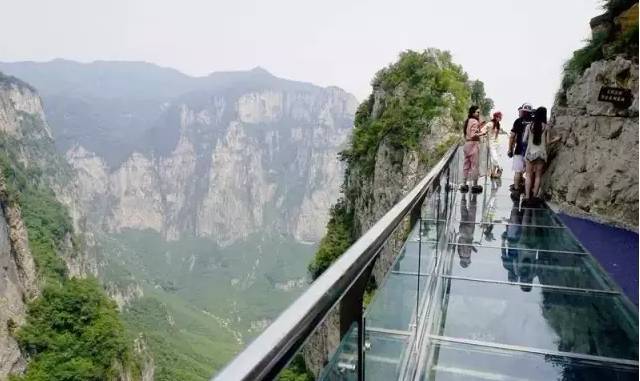 洛阳洛浦玻璃栈道在哪,河南洛阳木札岭景区玻璃栈道