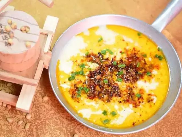 3天2夜!秋日带你去这座绝美山城体验不一样的“慢旅行”!