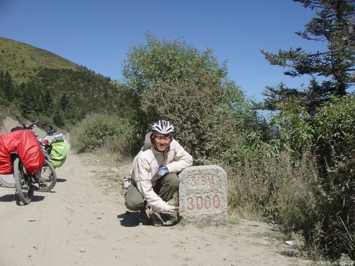 一个人一台车到西藏,一个人一辆车直通拉萨