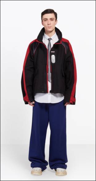 一个圆环钥匙串卖7500！原来看门大爷一直走在时尚的尖端……