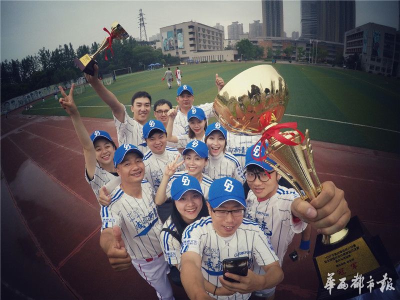 新青年思斯：我的梦想在成都开花