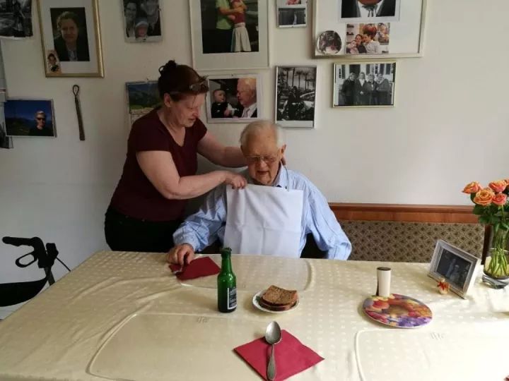 朱玲：德国老人居家照护中的财务安排