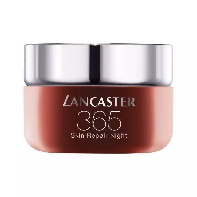 茶水间KOL｜晚上躺着都护肤，白天才有美力手撕全办公室