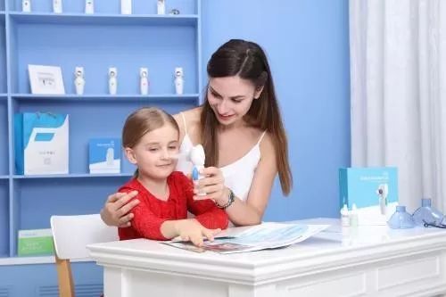 儿童洗鼻子教程,小孩洗鼻子图