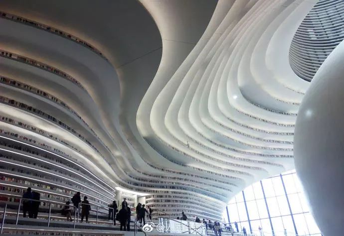 10.27日|新早读来了!科幻片里才有的建筑!天津的这个图书馆火了!