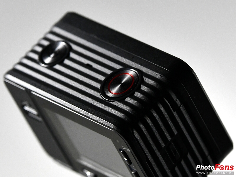 索尼rx100m2黑卡相机评测,索尼黑卡rx0深度评测