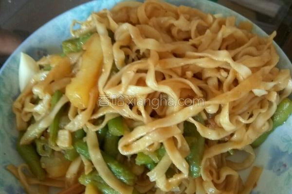 铁锅焖面哪里的特产,铁锅焖面家庭版教程