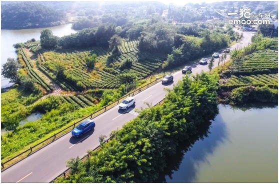 这款SUV不适合剁手*党**买，它有支付宝功能，买买买太容易了