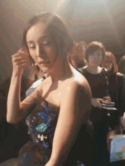 成年人怎么矫正驼背最有效的方法,如何矫正驼背的正确方法