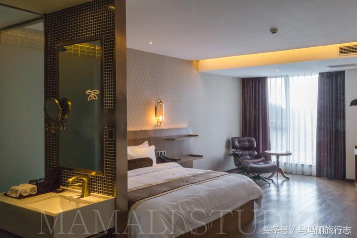 住赏气质喆啡，一辆复古老爷车把你接到咖啡馆的家