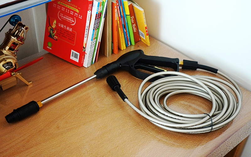 洗车干净不伤车漆从此告别洗车店,洗车不再烦恼