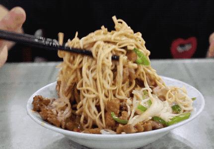 最好吃的冷面推荐,40度的天吃一碗麻辣烫