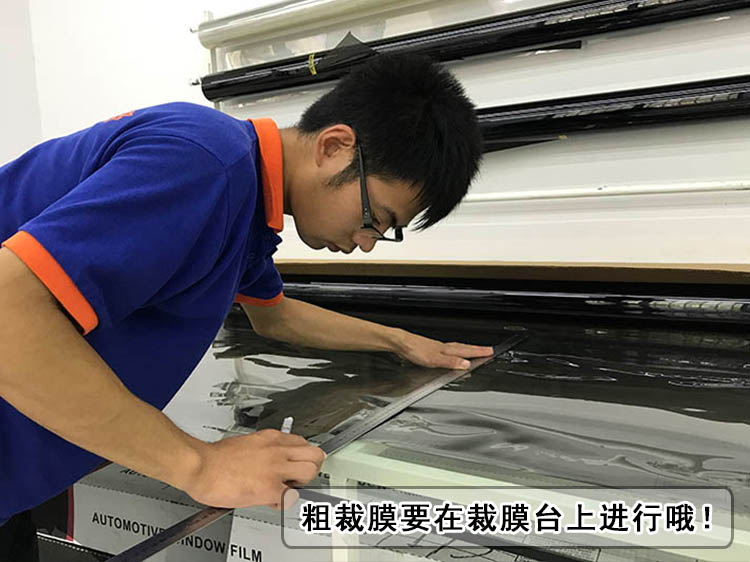 贴膜贵还是喷漆贵,汽车价格昂贵