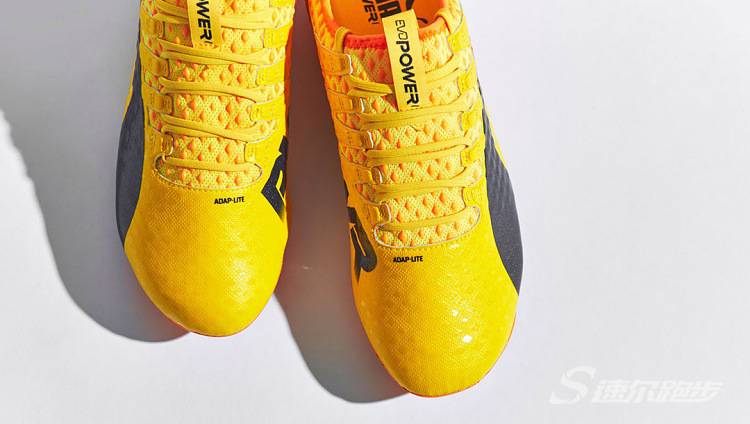 彪马最强足球鞋1000左右,彪马力量型足球鞋