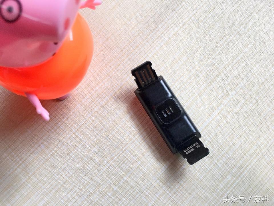 跨界拉卡拉手环好用吗,拉卡拉手环b3