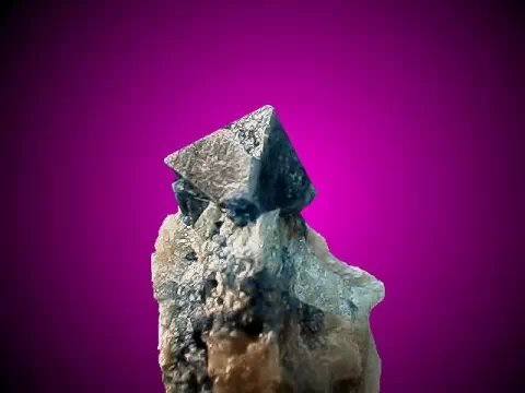 我的前半生宝石原石,我的前半生原石图片