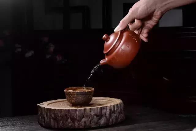 紫砂蟹壳青是什么泥料,宜兴紫砂泥料开采现状