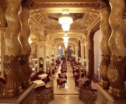 孙杨夺冠视频布达佩斯,孙杨现在还是保持着几个世界纪录