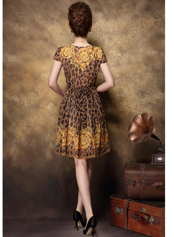 千娇百媚连衣裙,夏天百媚生连衣裙