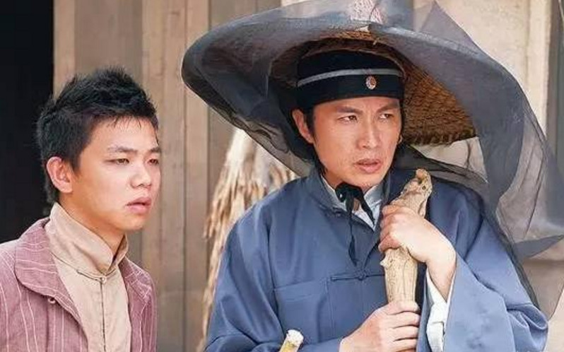 周星驰绿叶,周星驰成功逆袭的喜剧