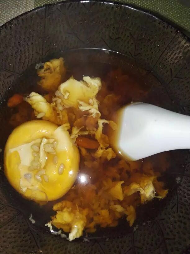 自制米酒有点酸还能做别的食用吗,坐月子吃米酒做法