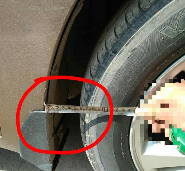 把车借出去之后就跑偏了，原因让车主很无奈，只能自己掏钱修车！维修费得好几百