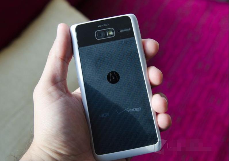 从2830元降至340元,曾经超窄边框最强商务的手机