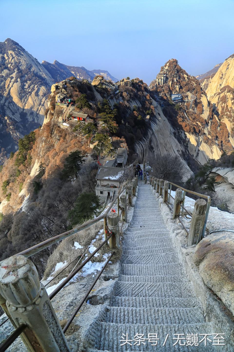 长空栈道走华山,一个人爬华山怎样玩长空栈道