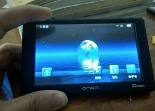 都快忘记这个叫MP3还是MP4了，知道的人都老了