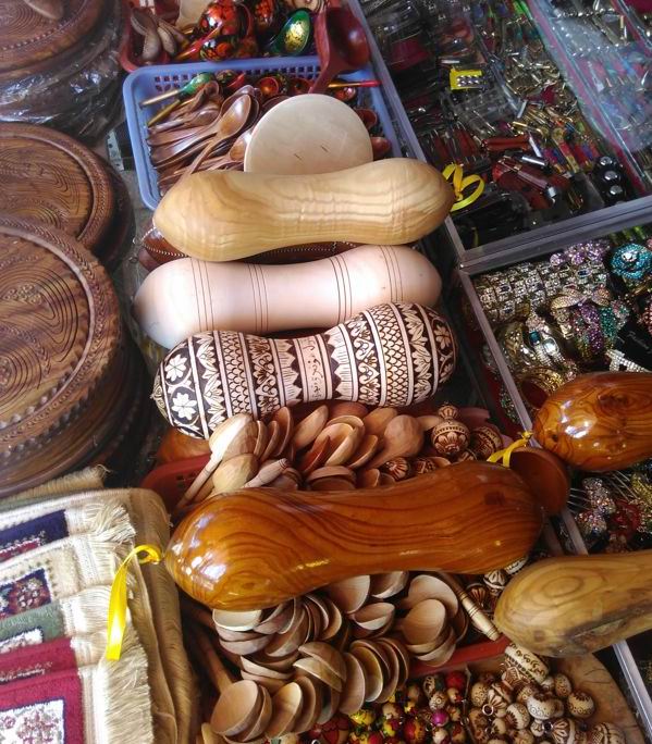 街拍*藏西**工艺品，感觉每一件都想打包回家，太喜欢了