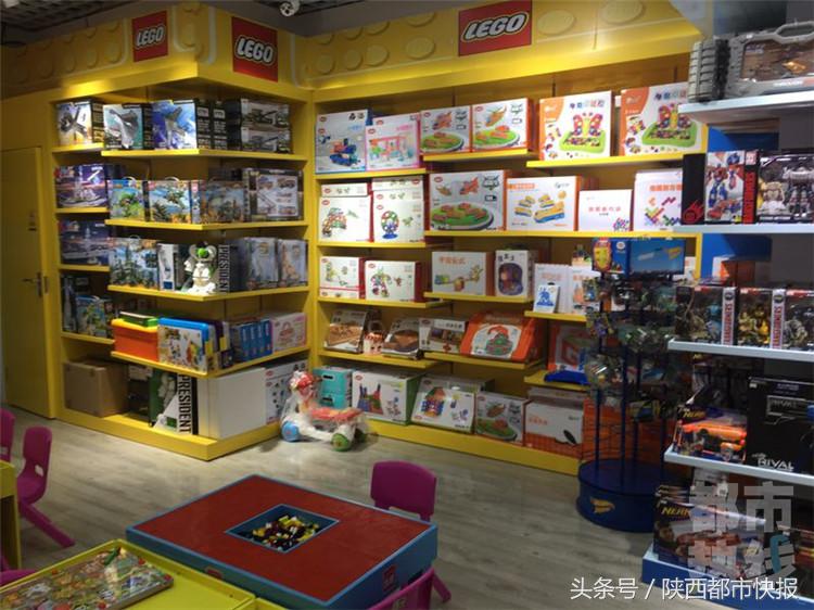 儿童误食蟑螂药谁负责,小孩误食玩具商家有责任吗